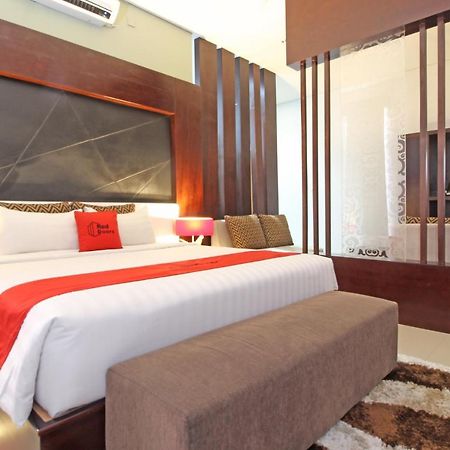 Reddoorz Premium Near Sleman City Hall Джокякарта Екстериор снимка